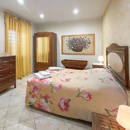 Awesome Apartment In Bari With Wifi Zewnętrze zdjęcie