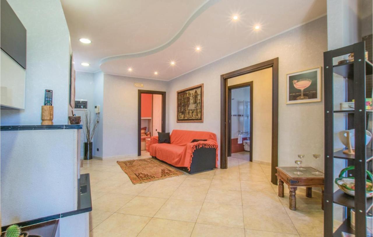 Awesome Apartment In Bari With Wifi Zewnętrze zdjęcie